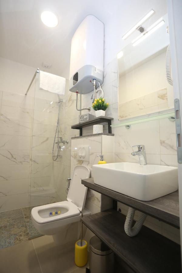 סראייבו Romantica Apartments מראה חיצוני תמונה