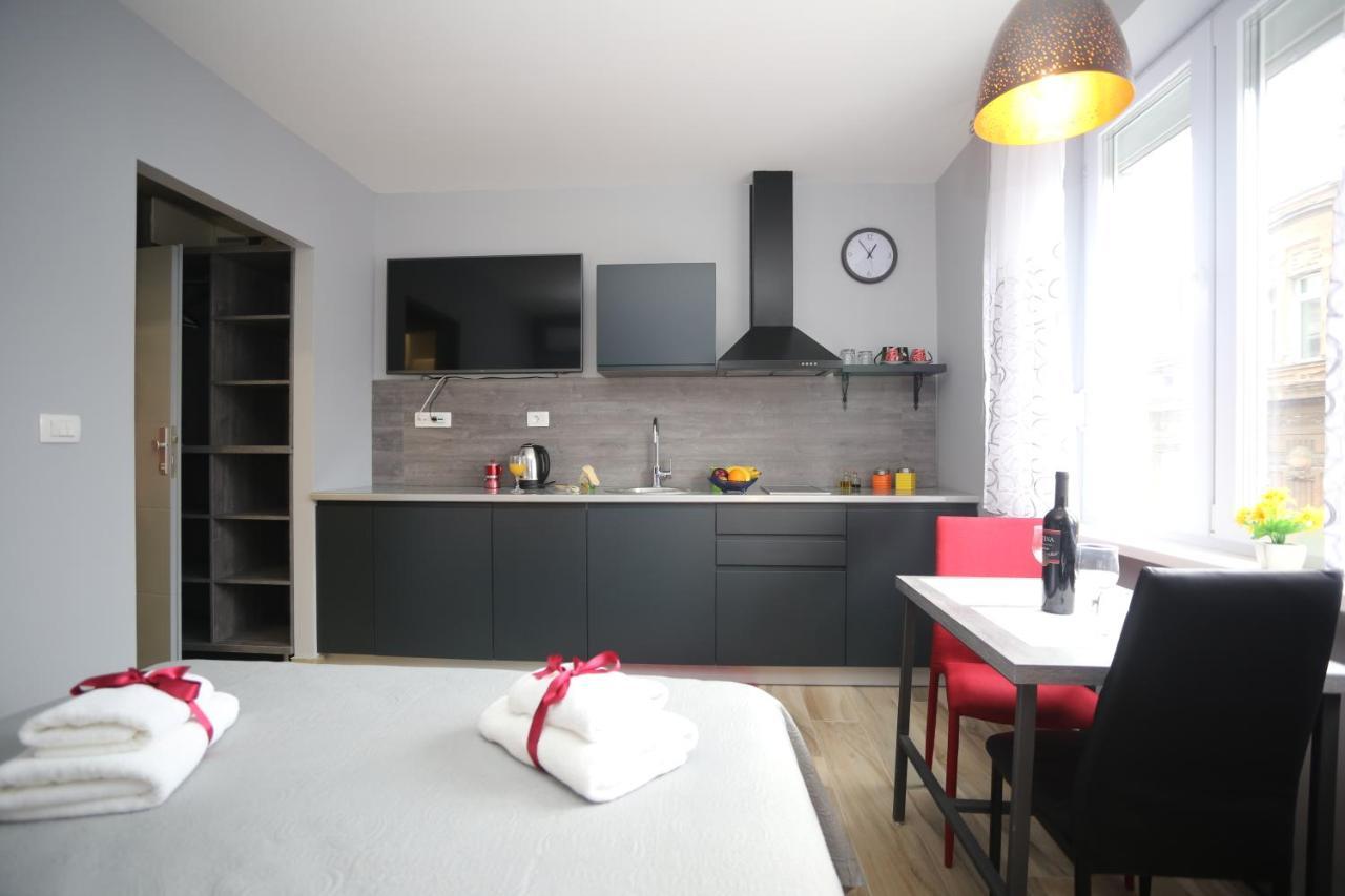 סראייבו Romantica Apartments מראה חיצוני תמונה